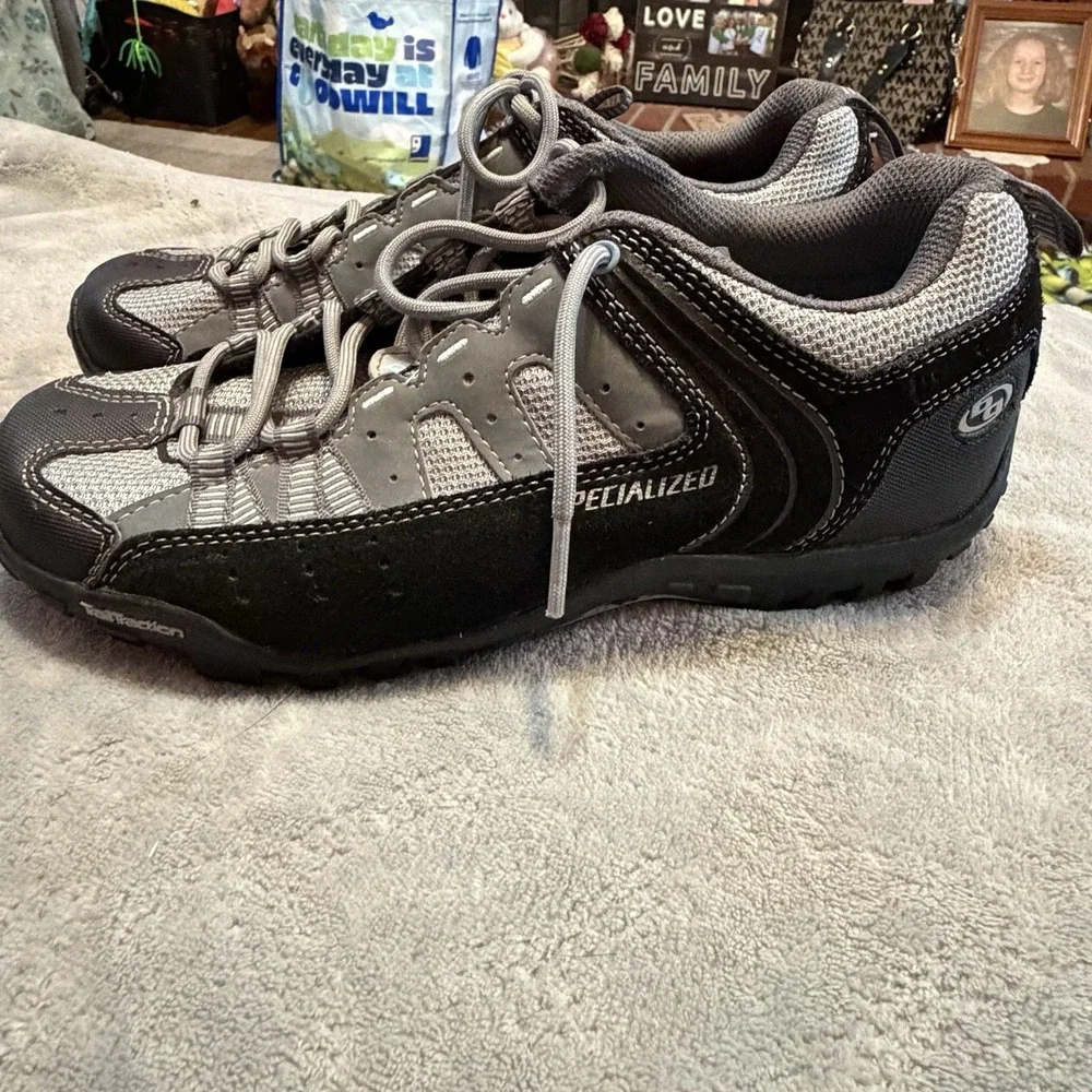 Specialized MTB Cycling Shoes EU 39 Women's 8.5 SPD Clipless‎ Mountain